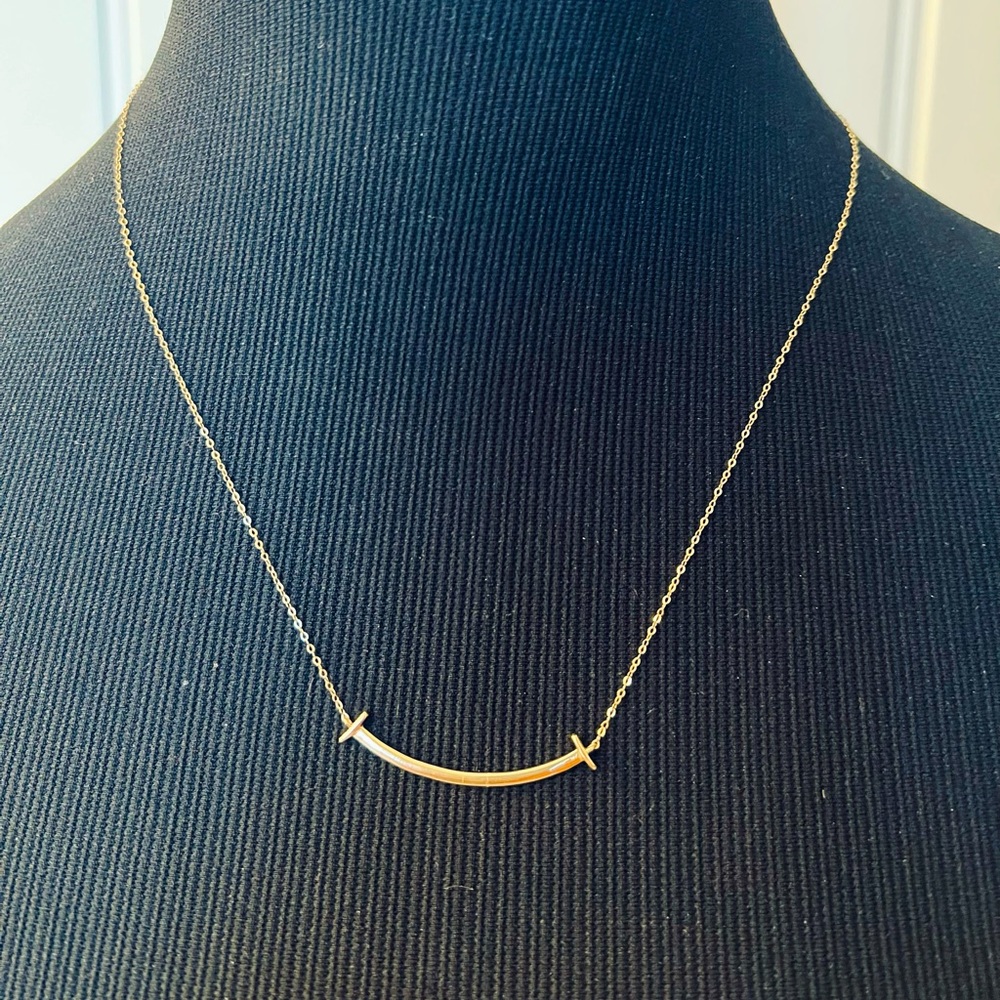 Real 18k Saudi Gold Smile Necklace